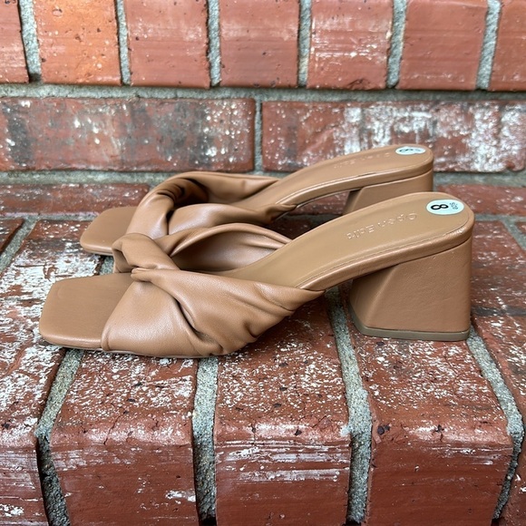 Open Edit Nordstroms Cora Tan Twisted Slide Block Heel Sandal Women's Size 8 - Picture 3 of 7